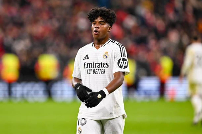 تقارير تشير إلى استعداد ريال مدريد للسماح برحيل إندريك