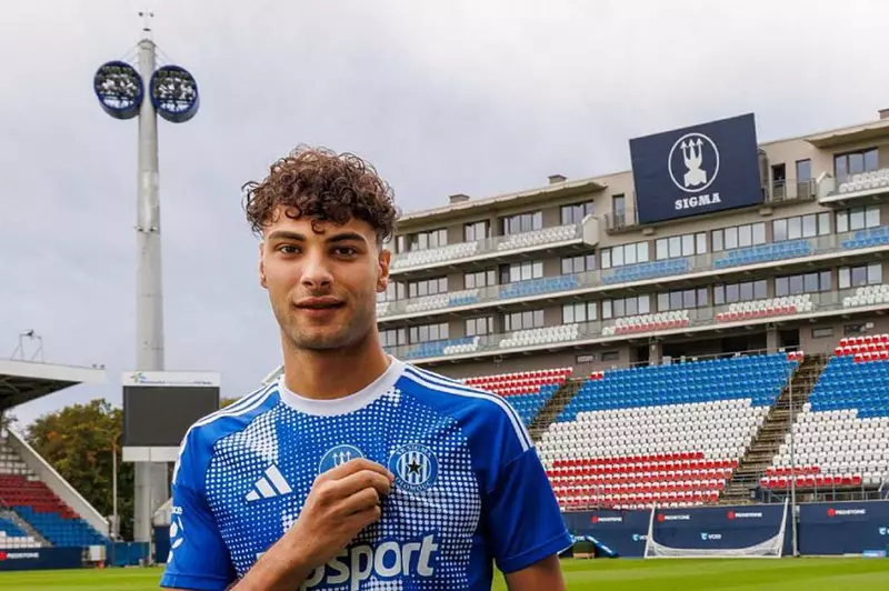 مهاجم الأهلي ينضم إلى سيجما أولوموتس في التشيك