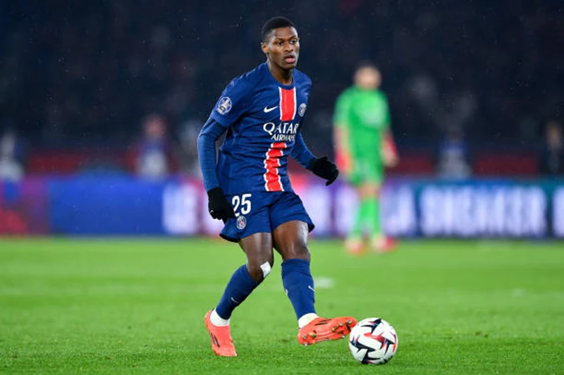 نونو مينديز: أرغب في الاستمرار مع باريس سان جيرمان